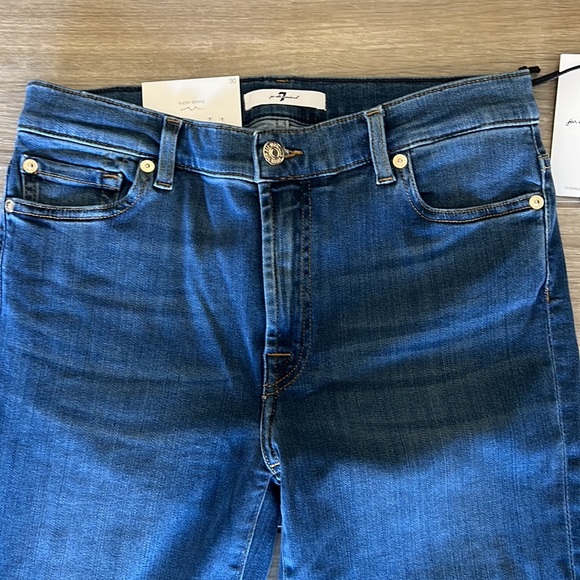 7 For All Mankind high waist super skinny Jean - Picture 2 of 8